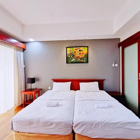 Amazing View Resort Suites - Pulai Springs Resort Skudai Exterior photo