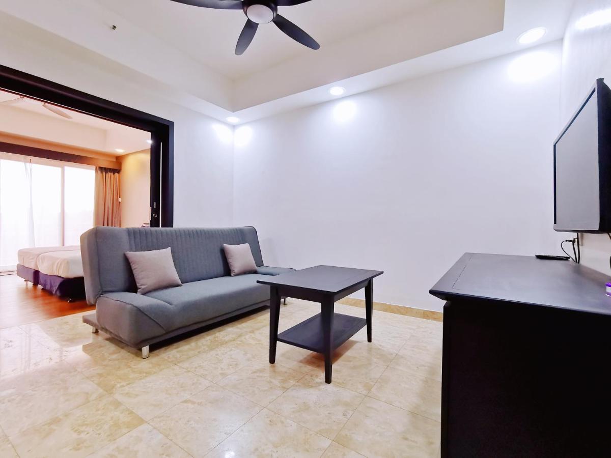 Amazing View - Pulai Springs Apartment Skudai